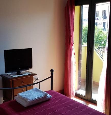 Bed & Breakfast S' Accorru Panzió SantʼAntìoco Kültér fotó